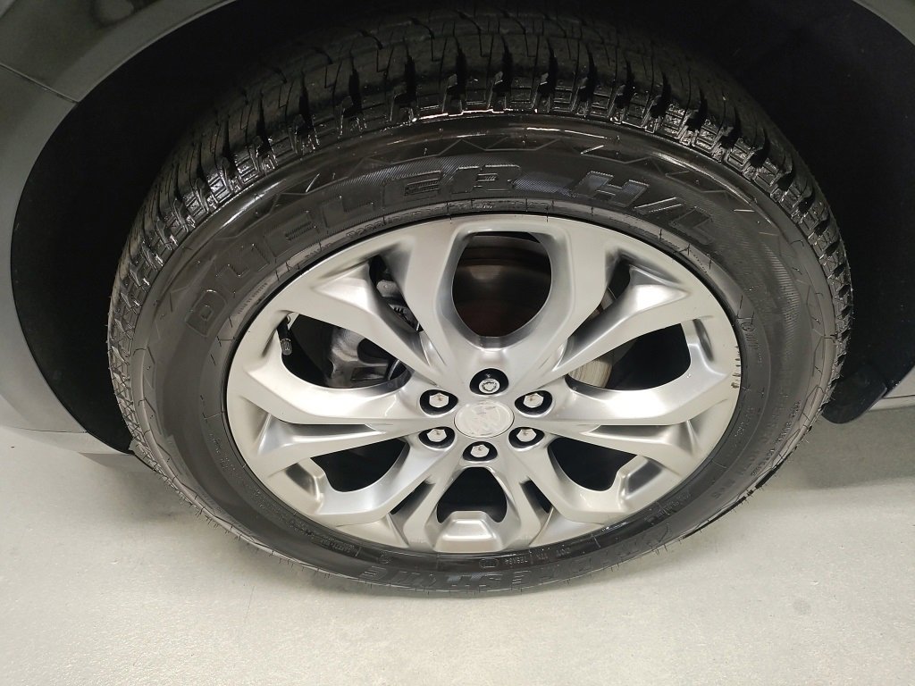 Used 2021 Buick Enclave Avenir w/ Avenir Technology Package image 20