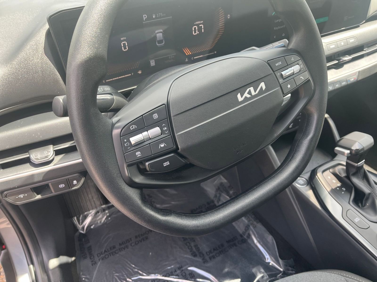 Used 2025 Kia K4 FWD image 27