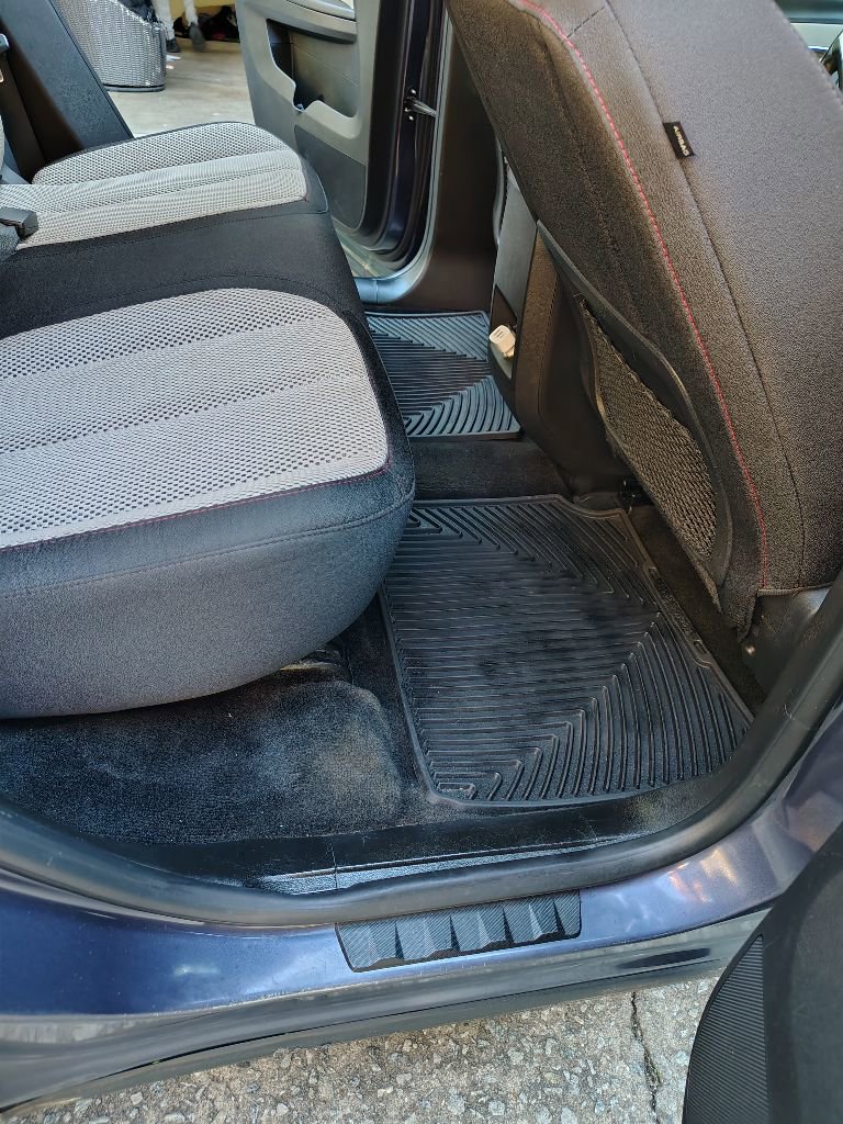 Used 2014 Chevrolet Equinox LT w/ Driver Convenience Package image 11