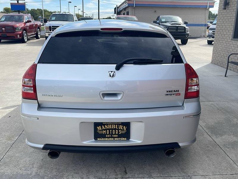 Used 2006 Dodge Magnum SRT8 RWD image 12