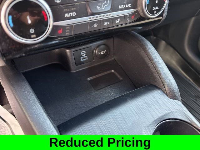 Used 2022 Ford Escape SEL w/ SEL Stealth AWD Package image 26