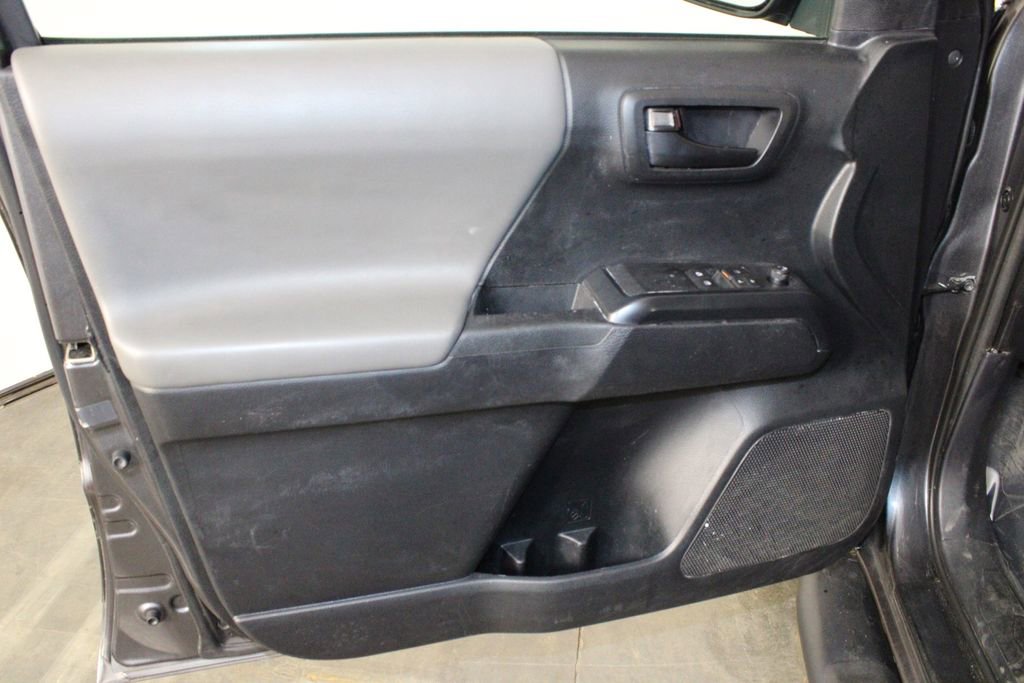 Used 2019 Toyota Tacoma SR5 image 14