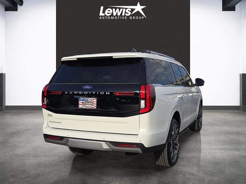 Used 2026 Ford Expedition Platinum w/ Platinum Ultimate Package AWD/4WD image 4