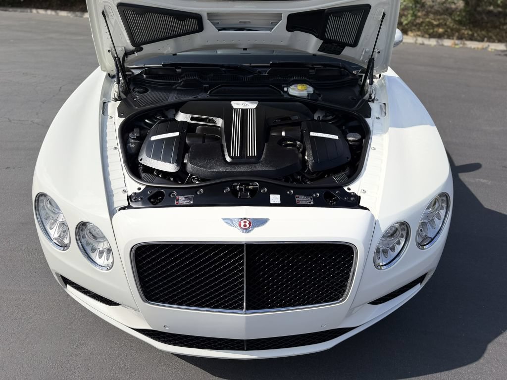 Used 2018 Bentley Flying Spur S V8 AWD/4WD image 28