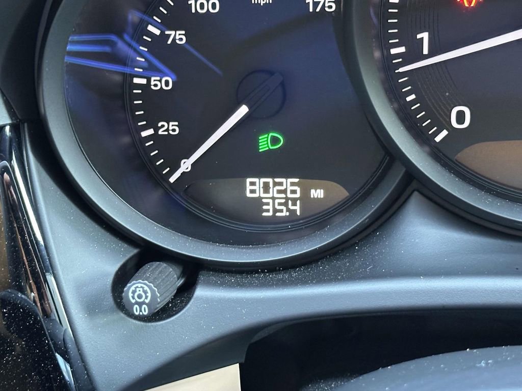 Certified 2026 Porsche Macan AWD/4WD image 22