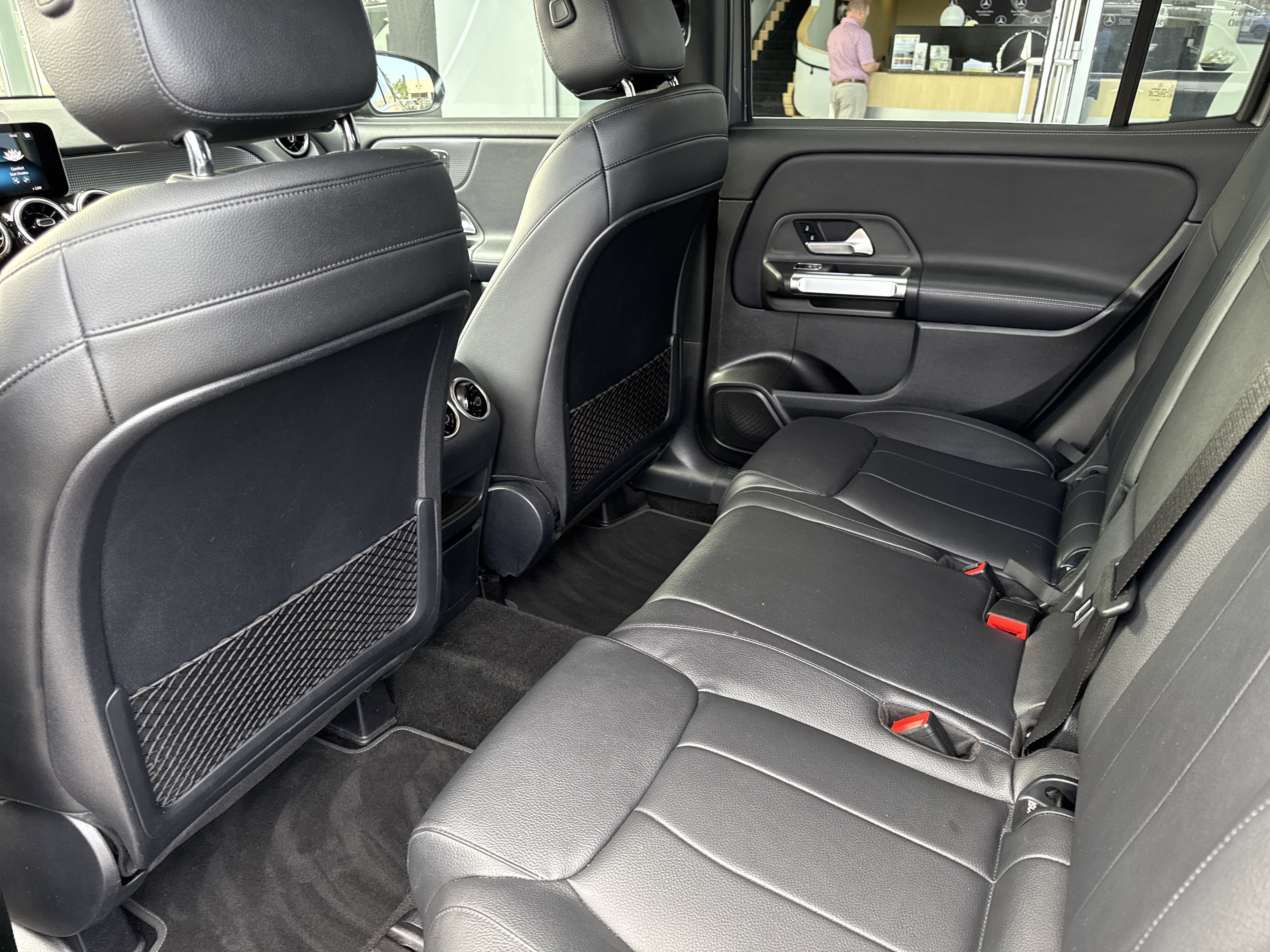 Certified 2020 Mercedes-Benz GLB 250 4MATIC image 12