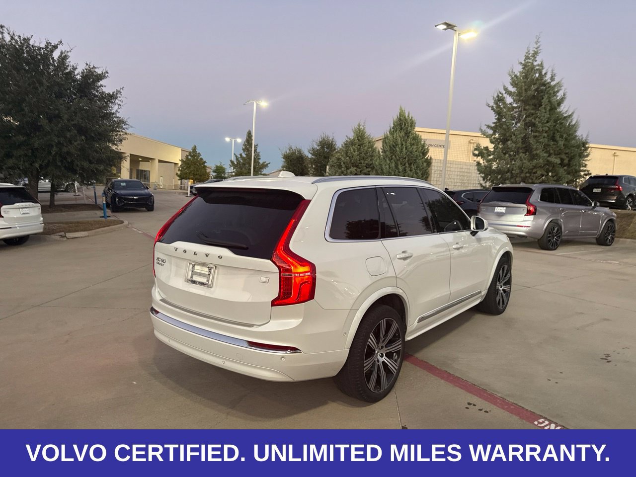 Certified 2024 Volvo XC90 T8 Ultimate w/ Protection Package Premier AWD/4WD image 13