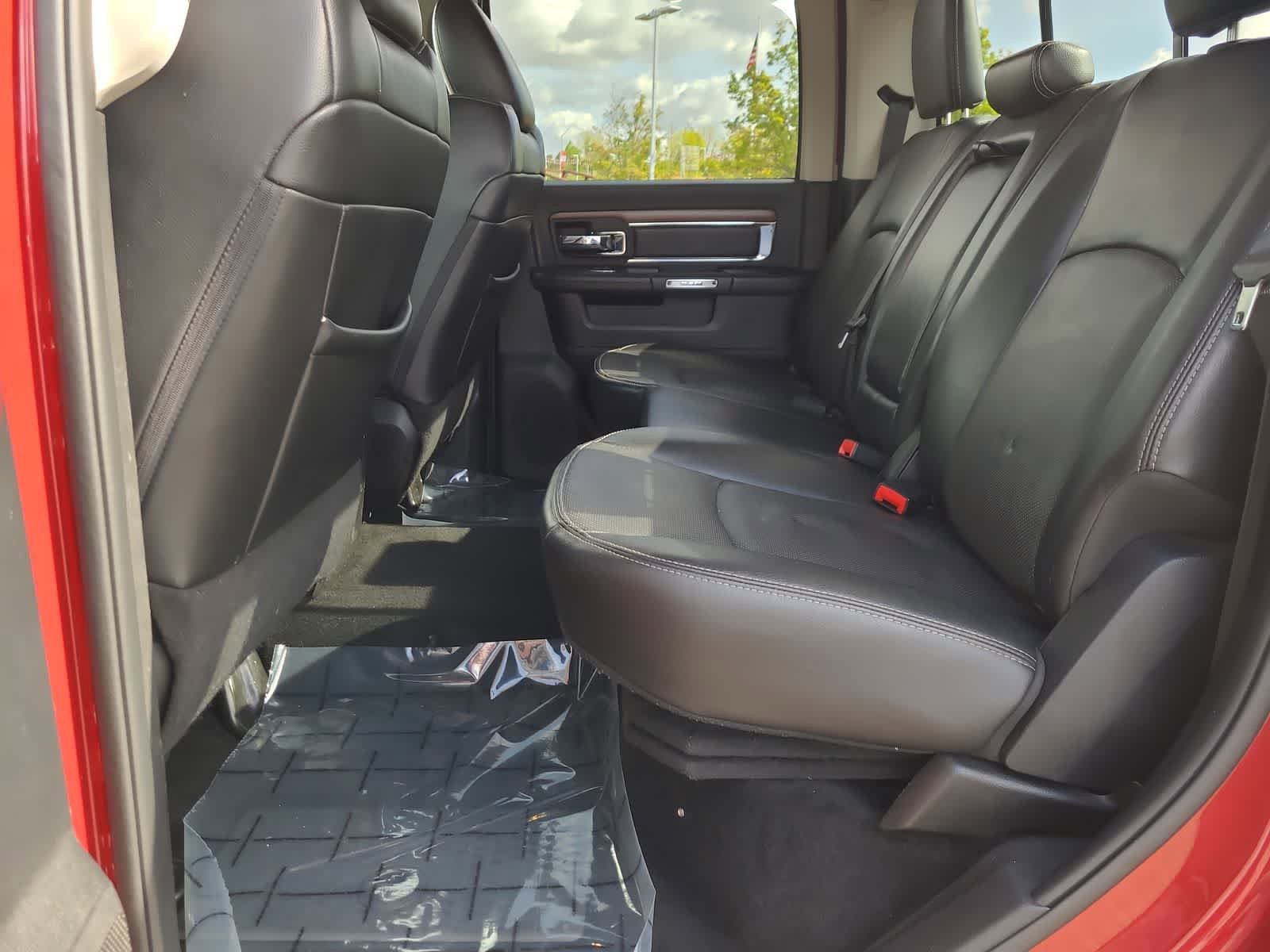 Used 2014 RAM 2500 Laramie w/ Convenience Group AWD/4WD image 21