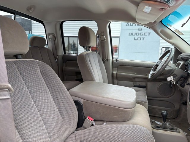 Used 2005 Dodge Ram 3500 Truck SLT w/ Quad Cab Big Horn Value Group image 8