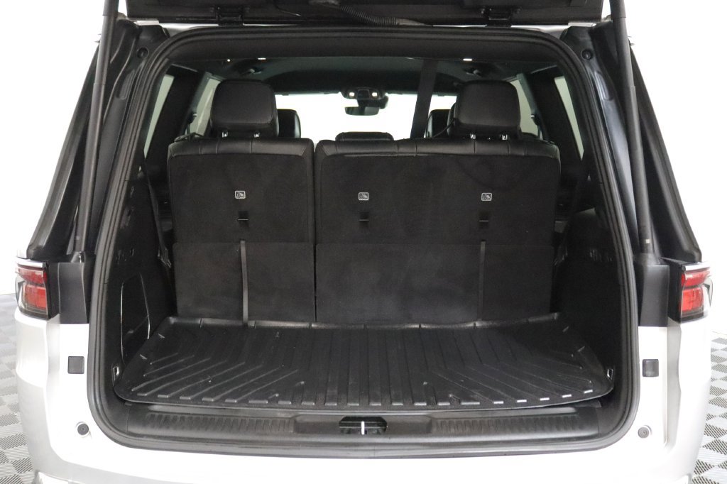 Used 2022 Jeep Wagoneer Series II AWD/4WD image 29