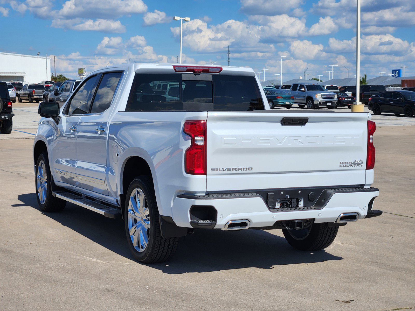 New 2026 Chevrolet Silverado 1500 High Country w/ High Country Premium Package image 3