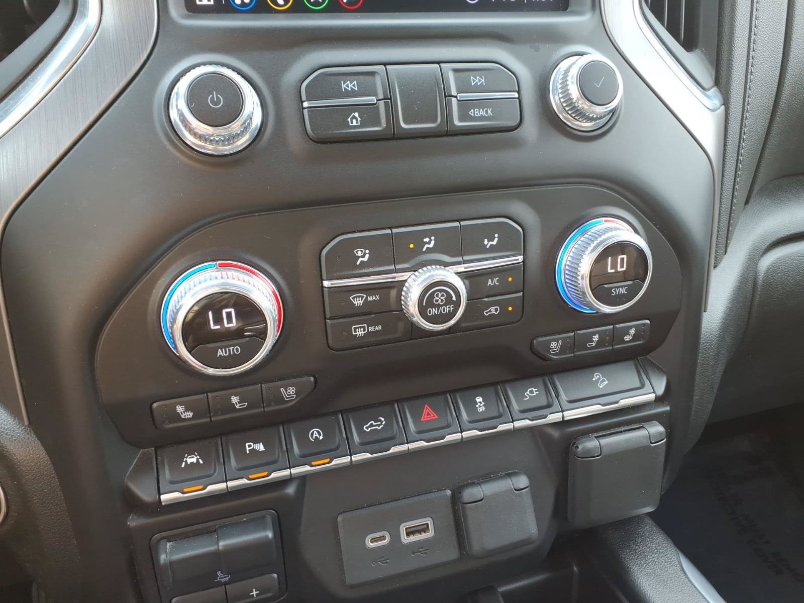 Used 2020 GMC Sierra 1500 Denali w/ Technology Package AWD/4WD image 19