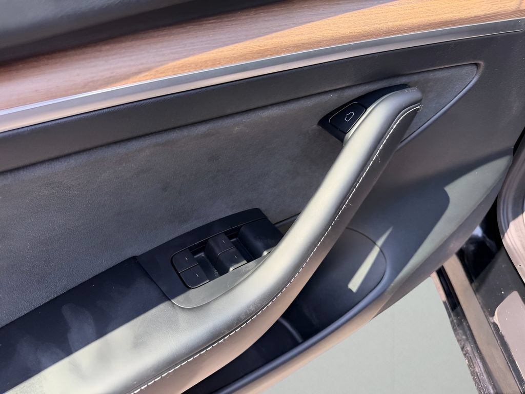 Used 2023 Tesla Model 3 Long Range AWD/4WD image 16