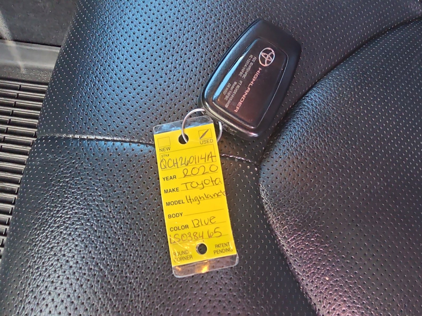 Used 2020 Toyota Highlander Platinum image 29