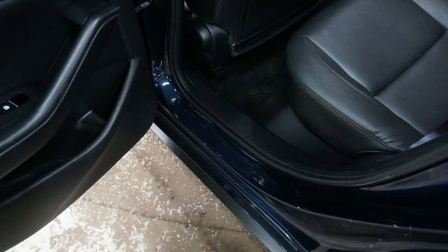 Used 2023 MAZDA MAZDA3 s image 40