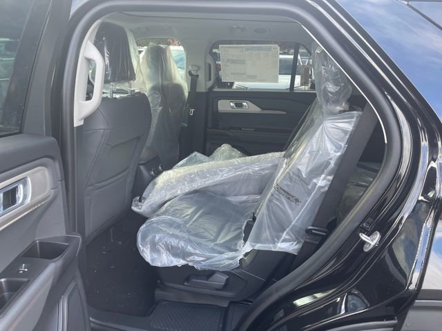 New 2026 Ford Explorer Active w/ Active Comfort Package AWD/4WD image 10