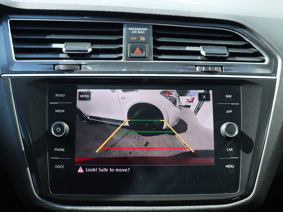 Used 2019 Volkswagen Tiguan SEL AWD/4WD image 50