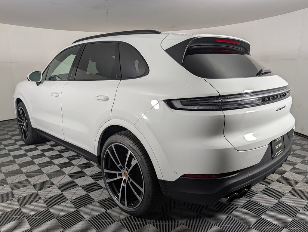 New 2026 Porsche Cayenne S AWD/4WD image 3