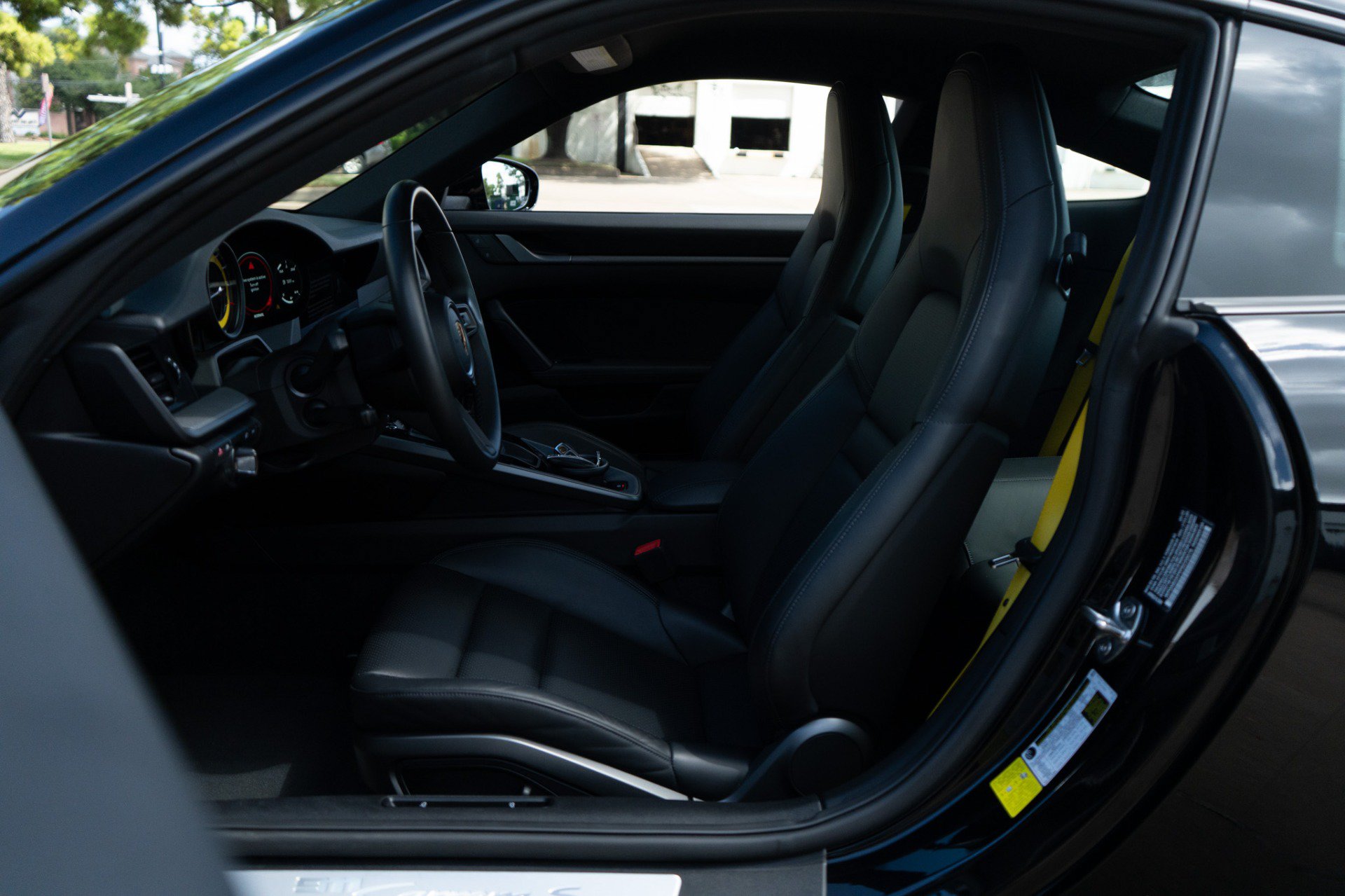 Used 2023 Porsche 911 Carrera S RWD image 6