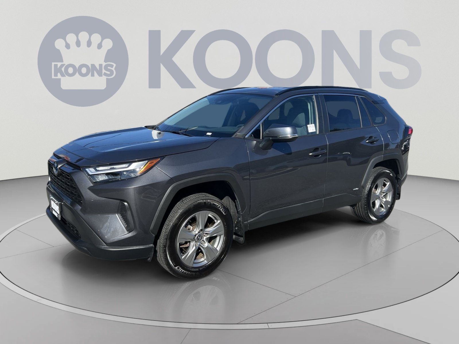 Used 2023 Toyota RAV4 XLE w/ XLE Grade Weather Package AWD/4WD image 1