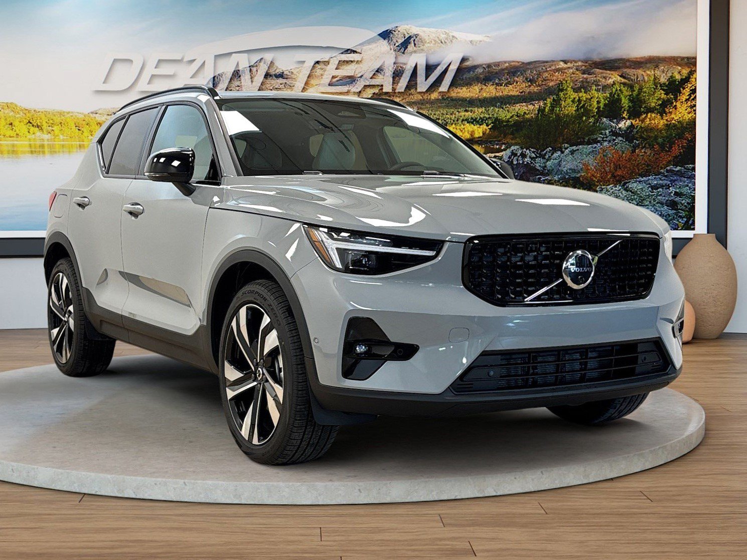 New 2026 Volvo XC40 B5 Ultra w/ Protection Package Premier AWD/4WD image 3