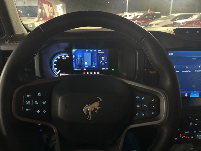 Used 2024 Ford Bronco Badlands image 16