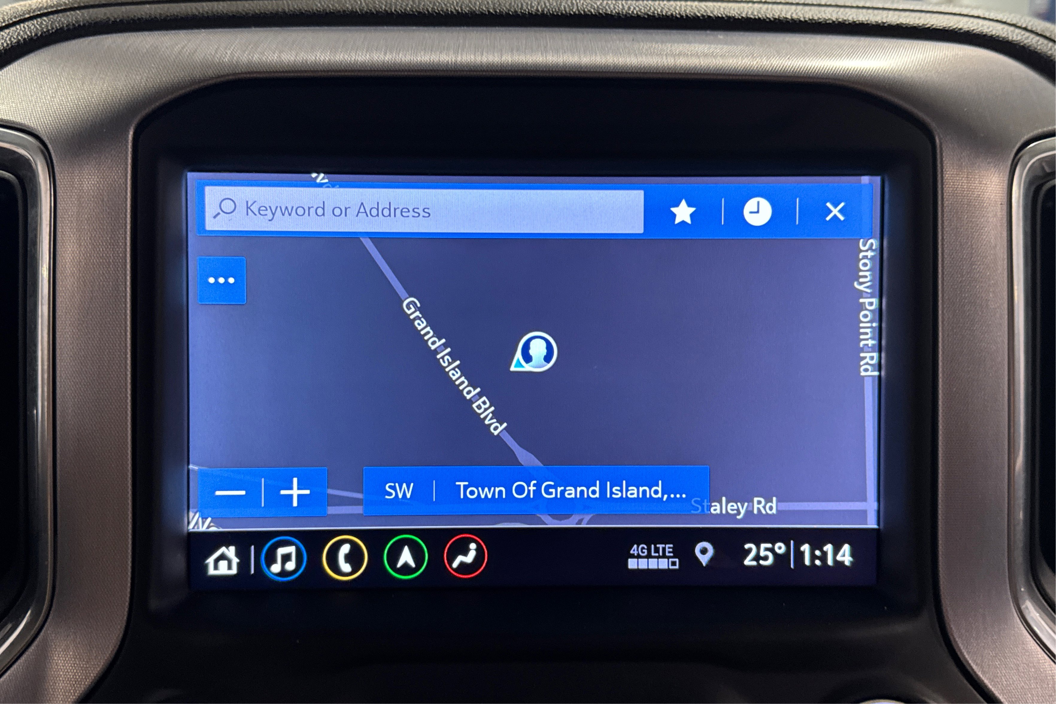 Used 2019 GMC Sierra 1500 SLT image 33