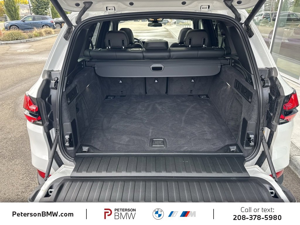 Used 2024 BMW X5 xDrive40i w/ Premium Package image 6