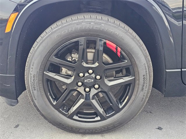 Used 2023 Chevrolet Traverse Premier w/ Redline Edition image 8