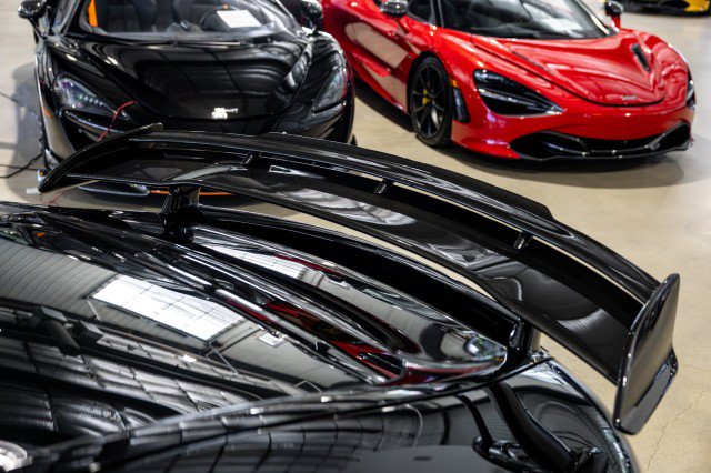 Used 2018 Mercedes-Benz AMG GT R image 15