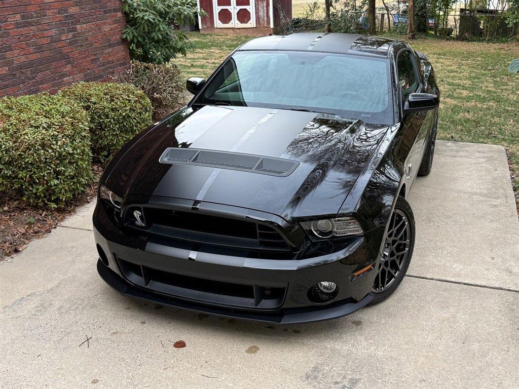 Used 2013 Ford Mustang Shelby GT500 RWD image 7