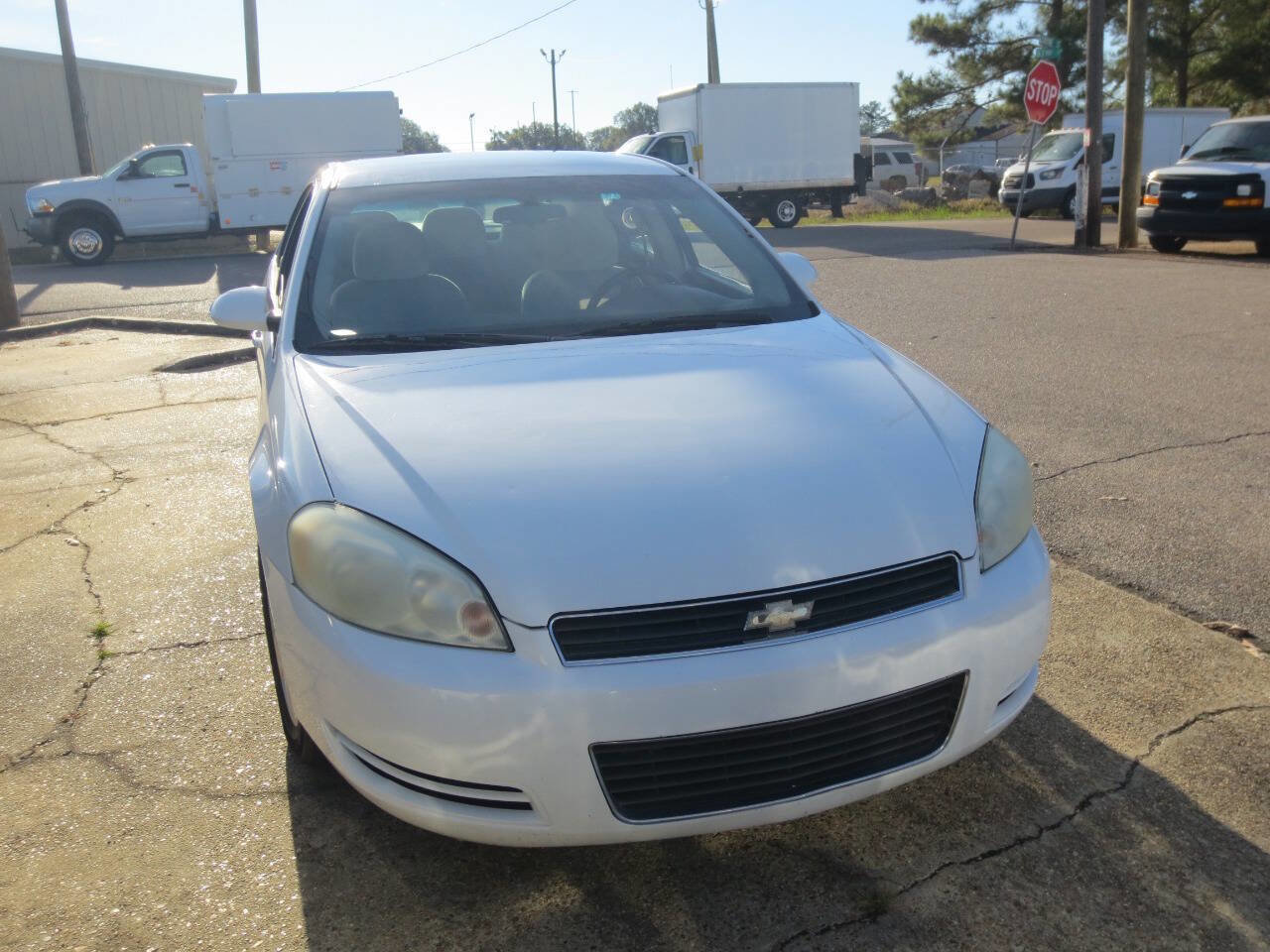 Used 2011 Chevrolet Impala LS Fleet 4dr Sedan w/1FL image 3