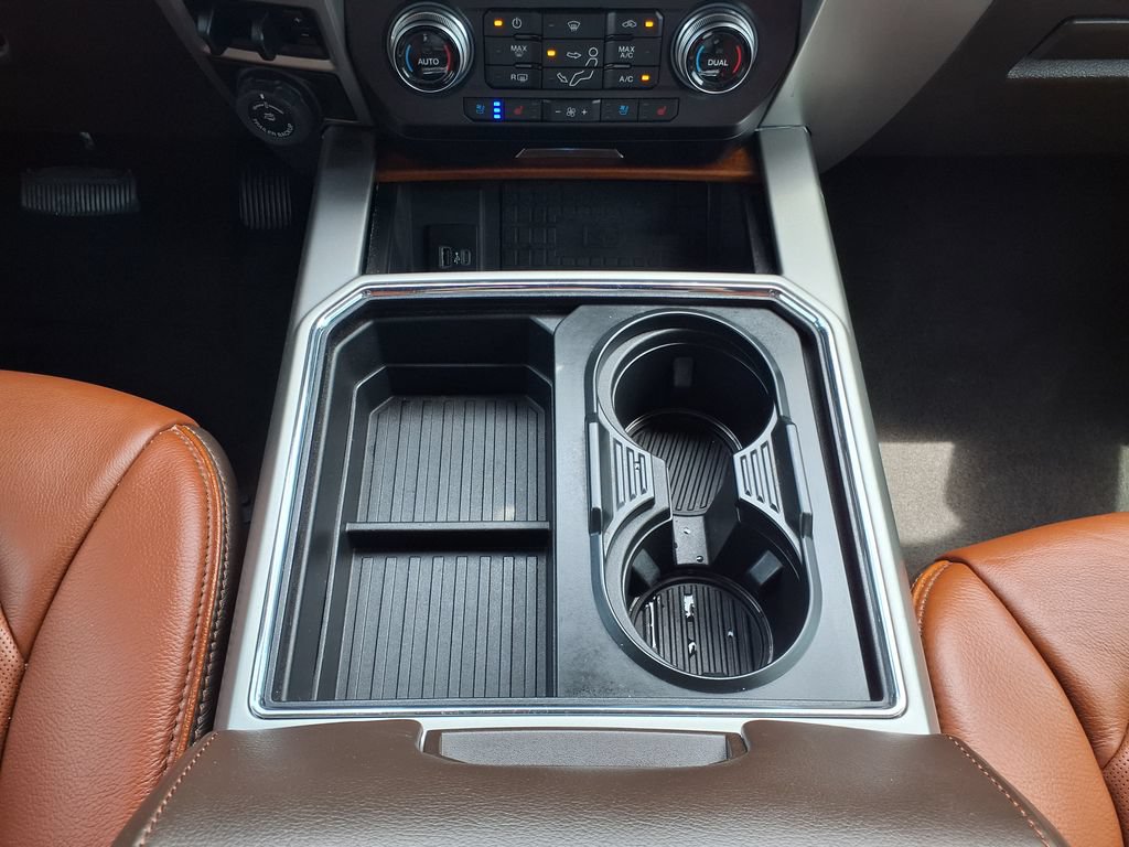Used 2020 Ford F250 King Ranch w/ King Ranch Ultimate Package AWD/4WD image 29