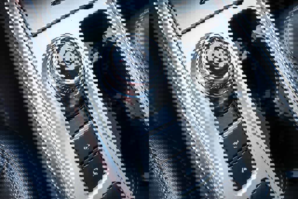 Used 2023 Ford Explorer Limited w/ Equipment Group 301A image 21