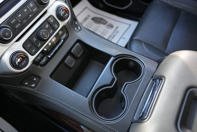 Used 2020 GMC Yukon XL SLT image 30