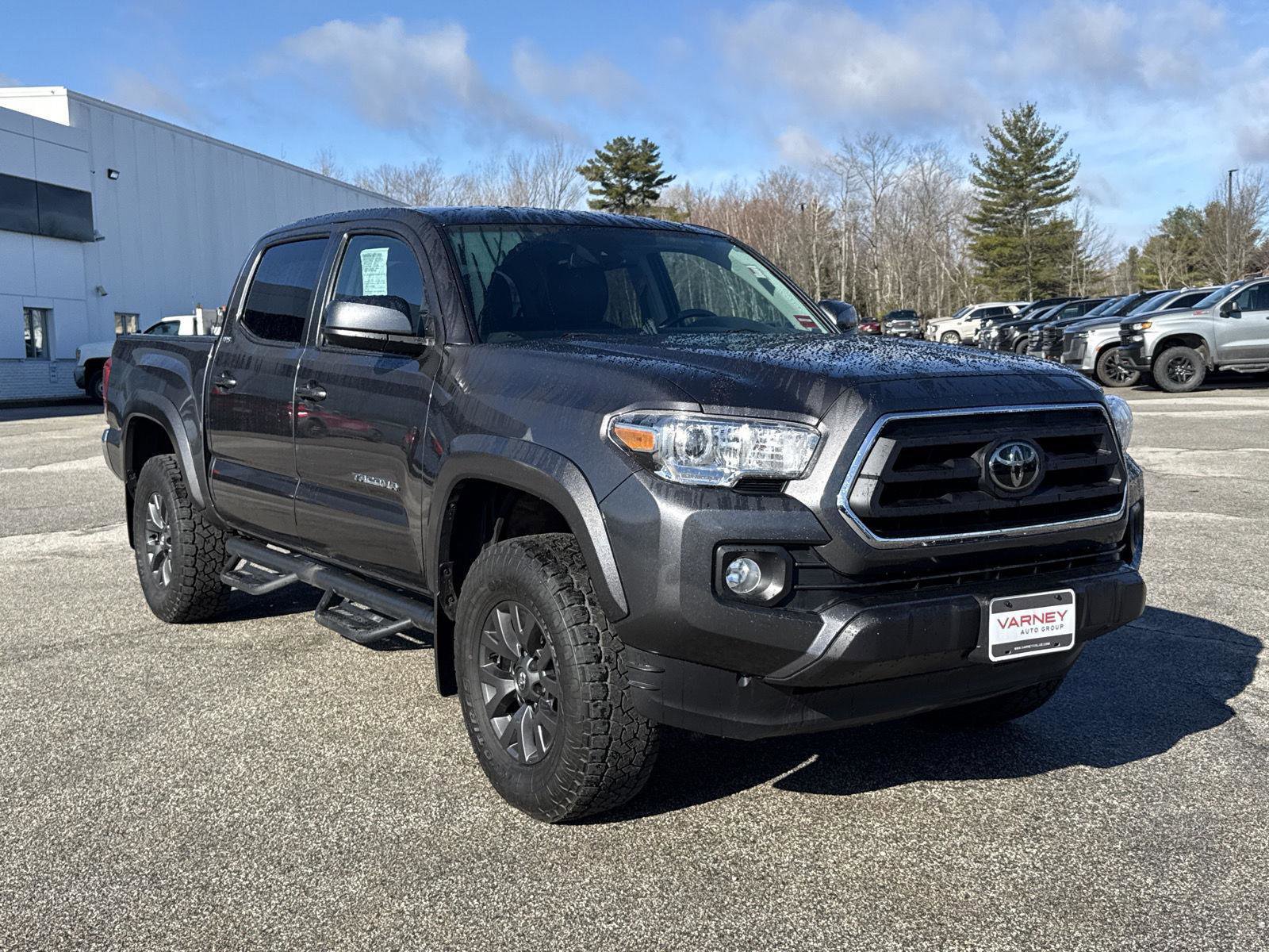 Used 2023 Toyota Tacoma SR5 AWD/4WD image 5