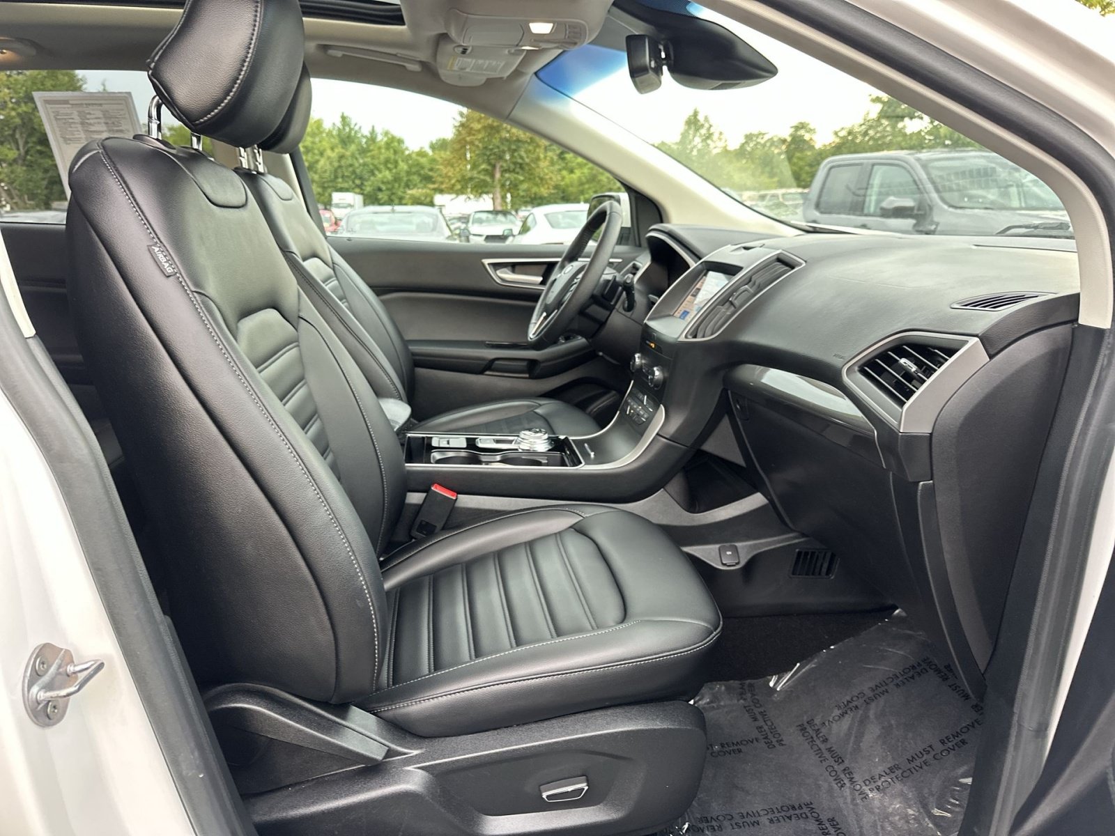 Used 2019 Ford Edge SEL w/ Equipment Group 201A AWD/4WD image 28