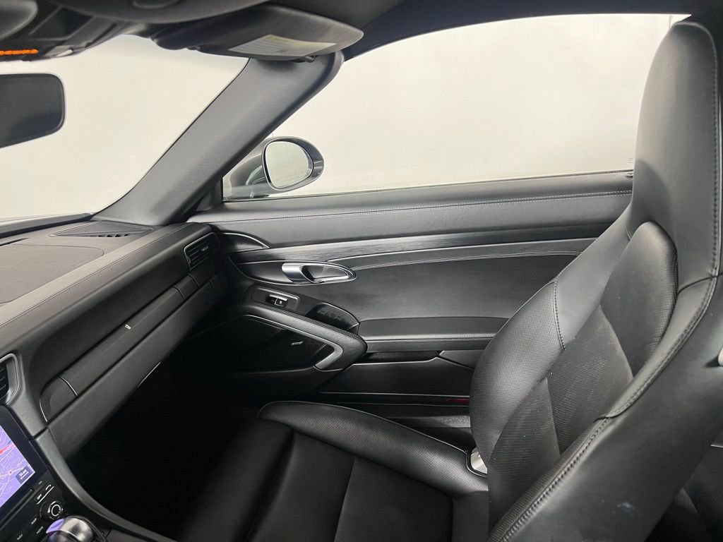 Certified 2019 Porsche 911 Targa 4 GTS AWD/4WD image 23