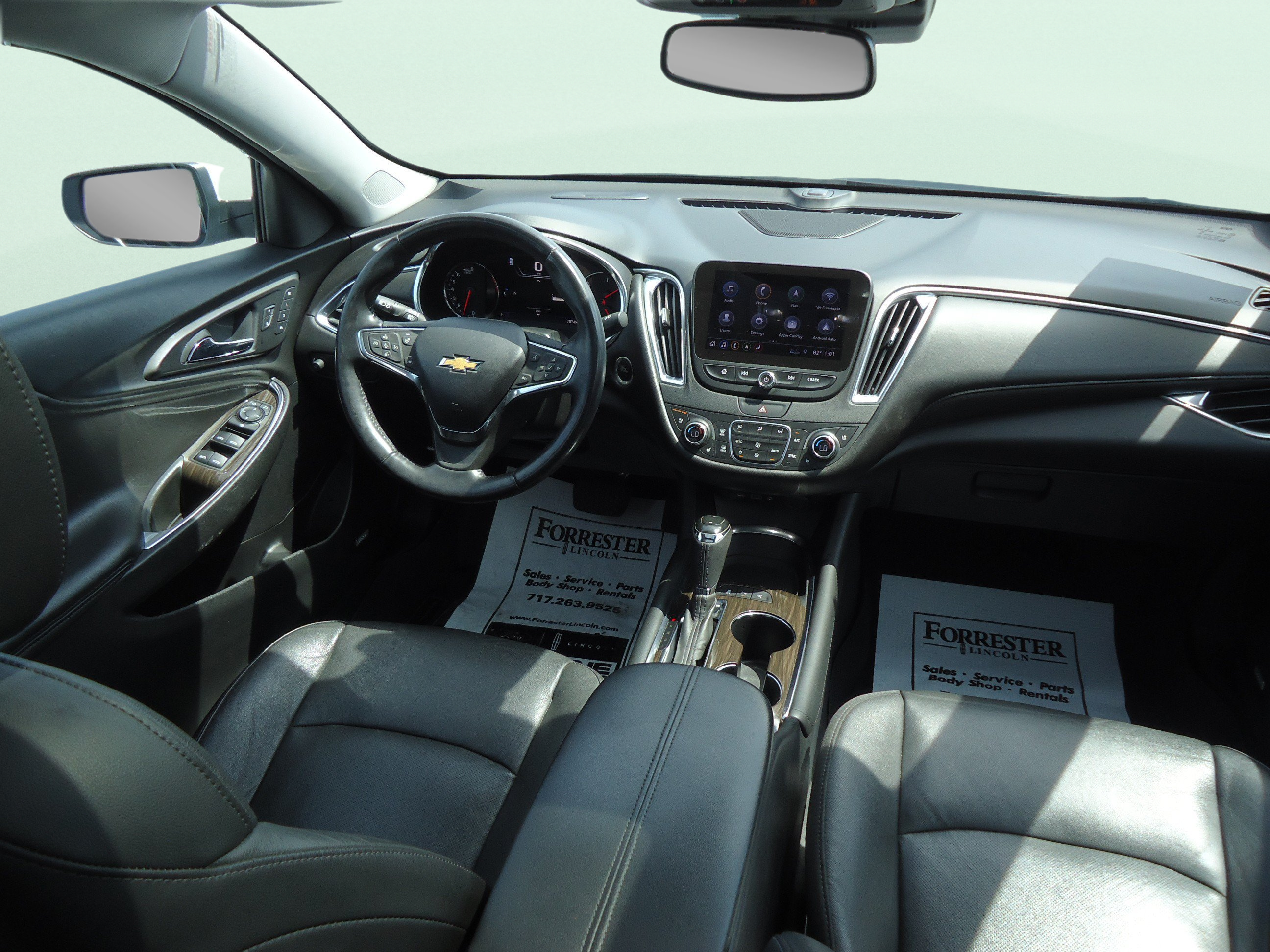 Used 2020 Chevrolet Malibu Premier FWD image 11