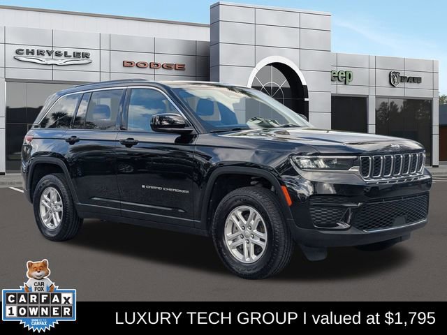 Used 2024 Jeep Grand Cherokee Laredo w/ Luxury Tech Group I