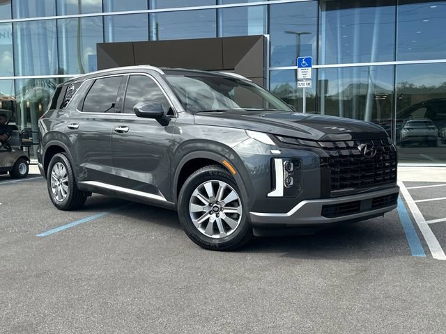 Used 2023 Hyundai Palisade SEL w/ Cargo Package image 2