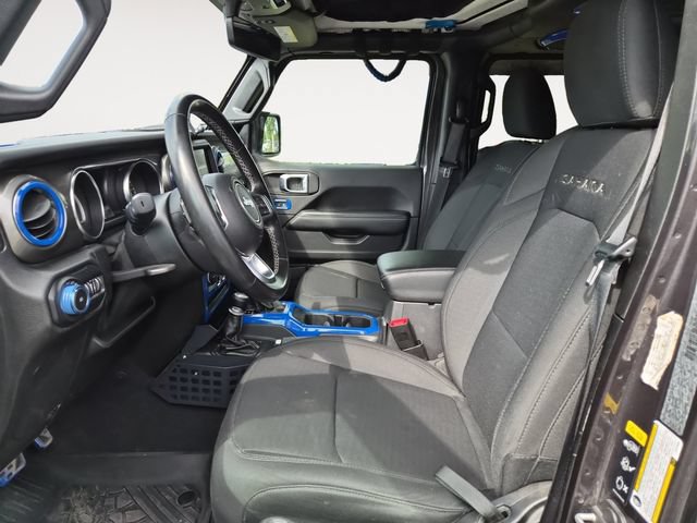 Used 2020 Jeep Wrangler Unlimited Sahara w/ Uconnect 4C Nav & Sound Group AWD/4WD image 11
