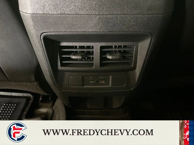 Used 2024 Chevrolet Colorado LT w/ LT Convenience Package III image 16