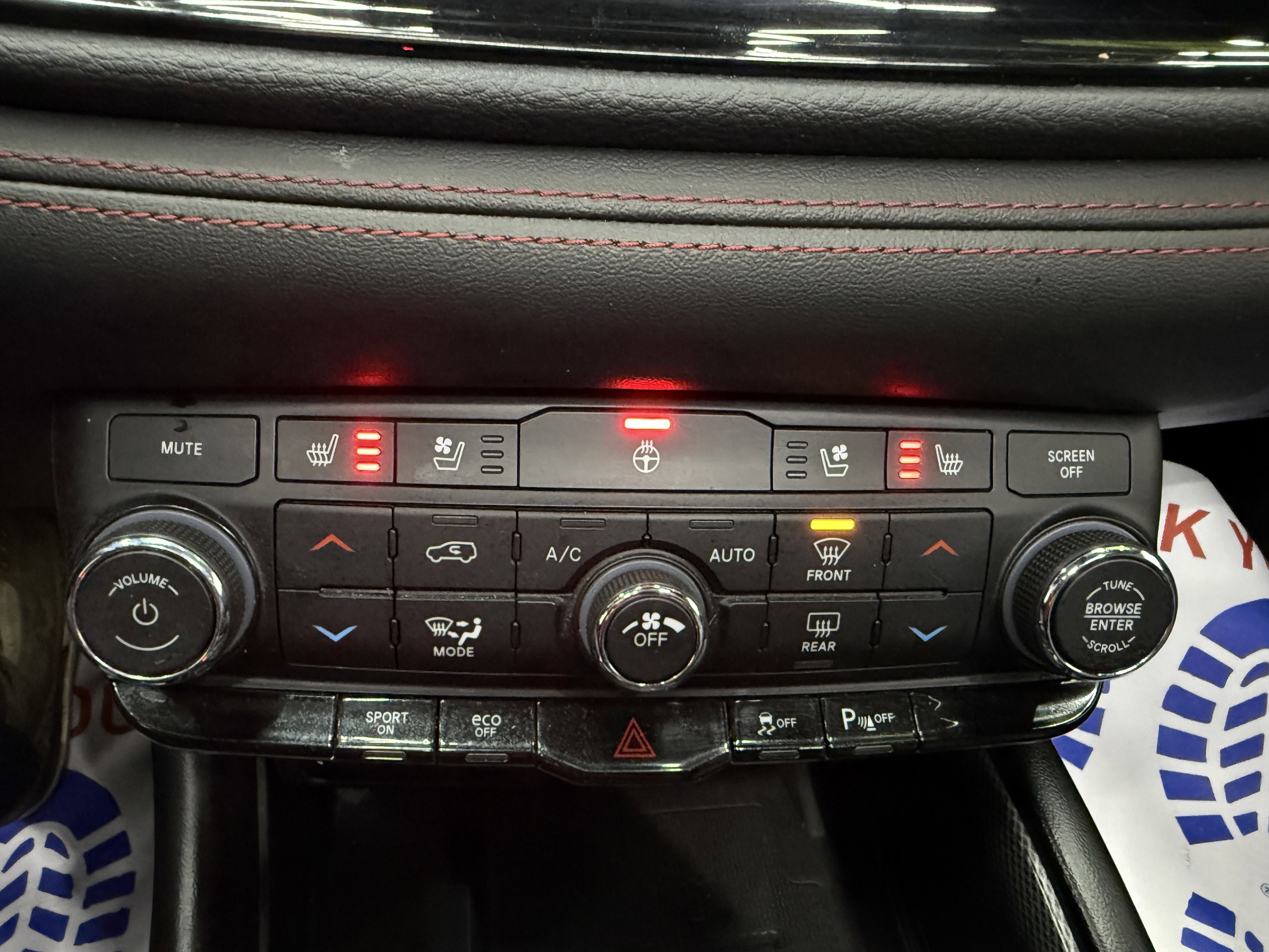 Used 2023 Dodge Durango R/T w/ Blacktop Package image 21