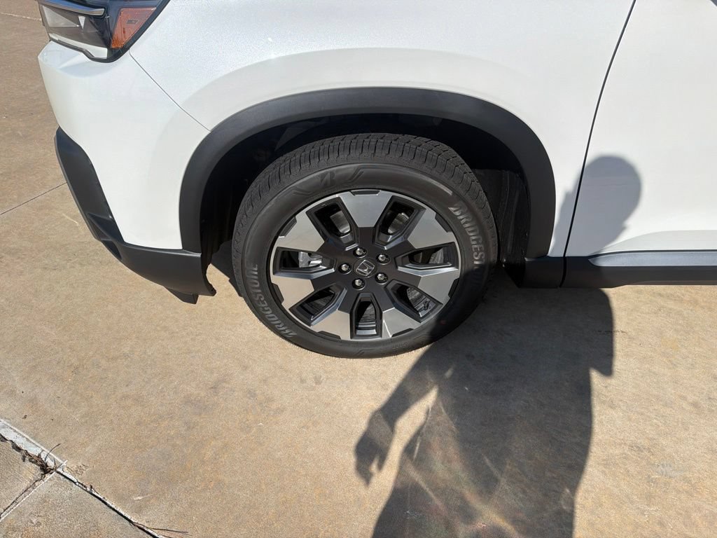 New 2026 Honda Pilot Elite image 15