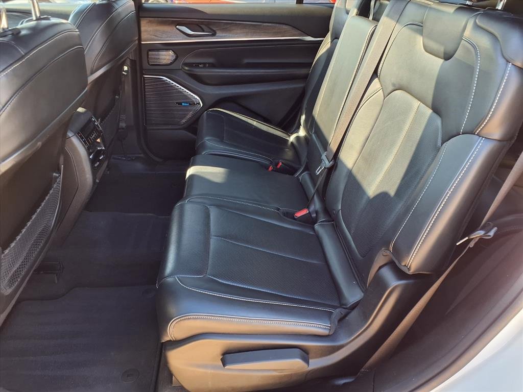 Used 2021 Jeep Grand Cherokee L Overland image 26