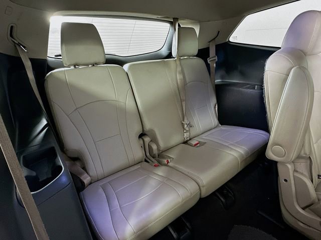 Used 2019 Buick Enclave Essence image 28