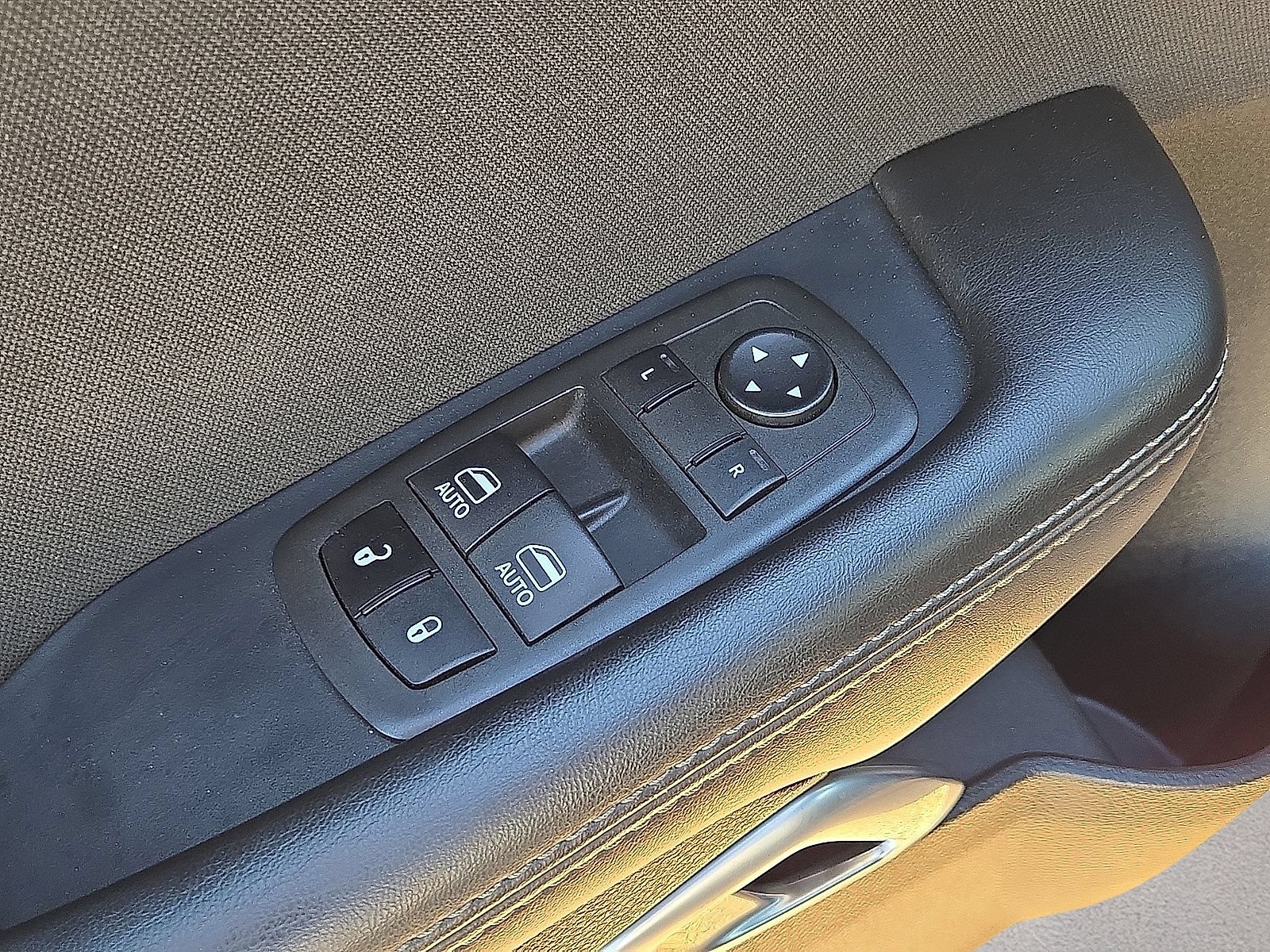 Used 2022 Dodge Challenger GT AWD/4WD image 23
