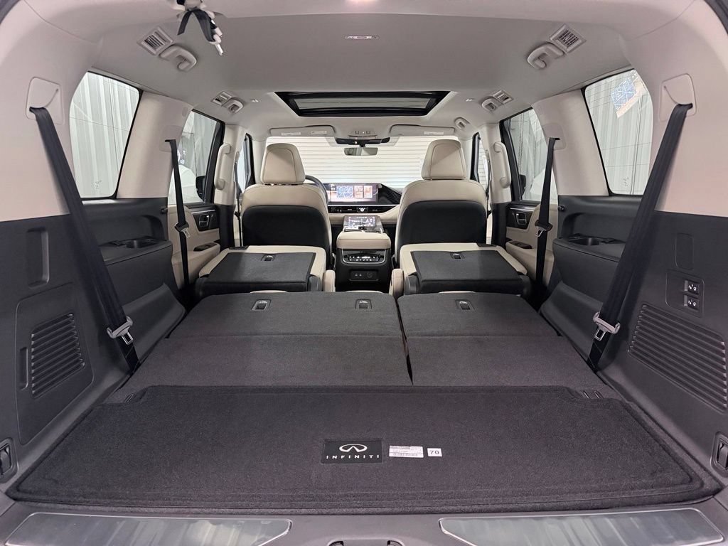 New 2026 INFINITI QX80 Pure RWD image 36