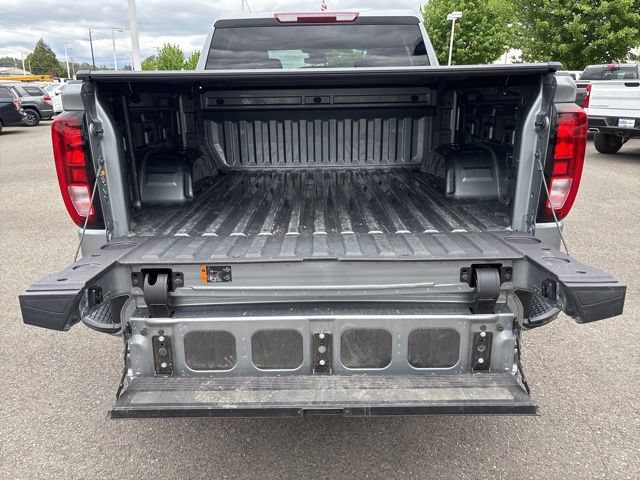 Used 2024 GMC Sierra 1500 Elevation w/ LPO, Elevation Black Package AWD/4WD image 39